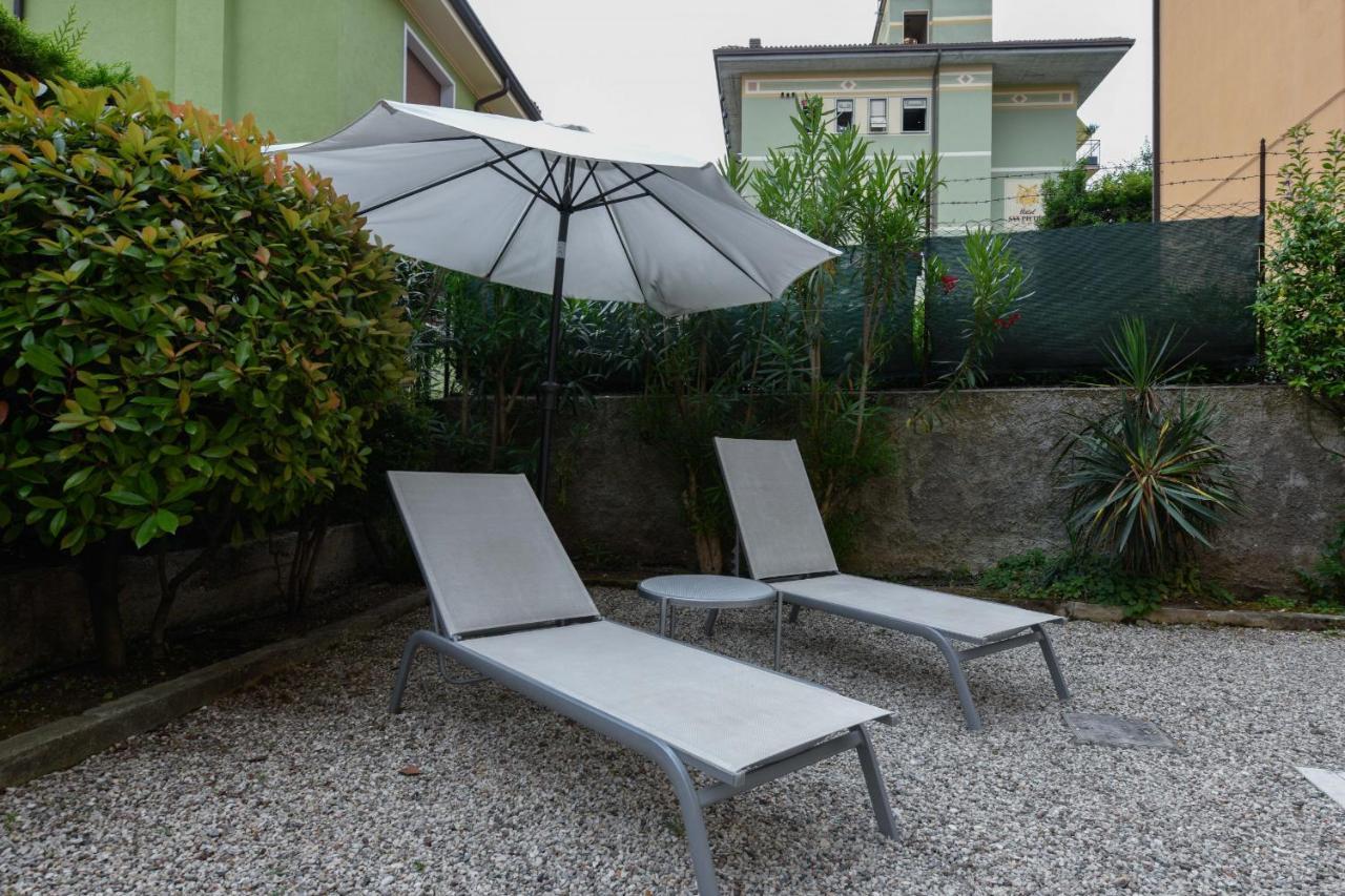 Garden Apartment Bardolino Buitenkant foto